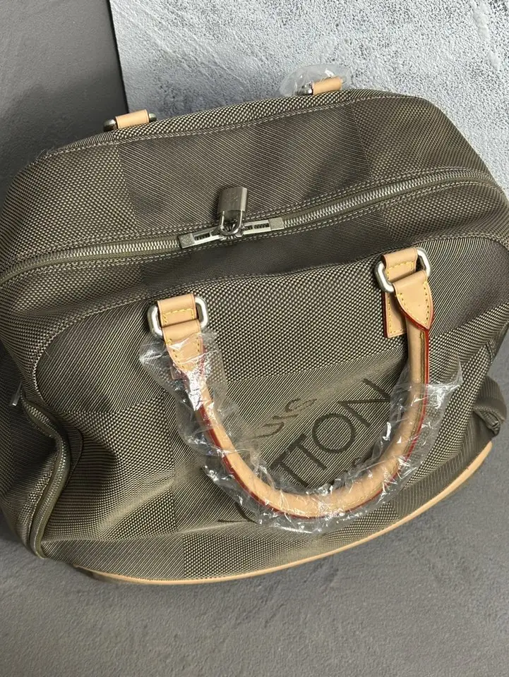 가방-루이비통-수선 - 트래블백 수선 후